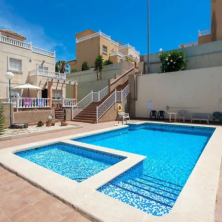 Ch Montepiedra La Marquesa Golf Holiday home *